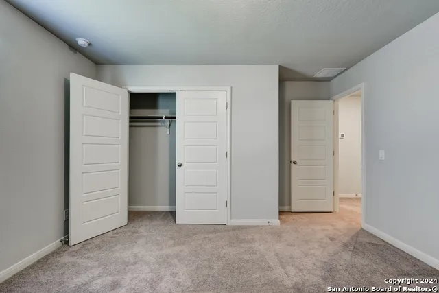1945 EDELWEISS New Braunfels, TX 78130
