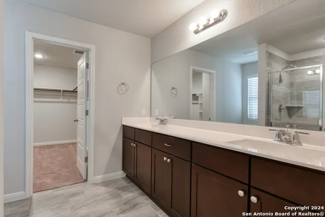 1945 EDELWEISS New Braunfels, TX 78130