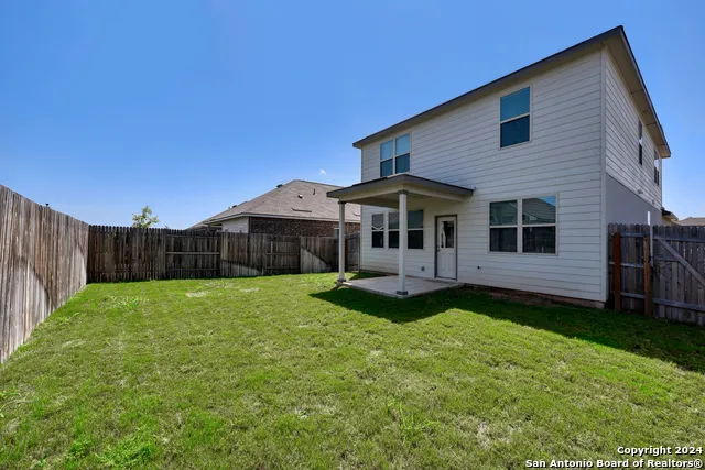 1945 EDELWEISS New Braunfels, TX 78130