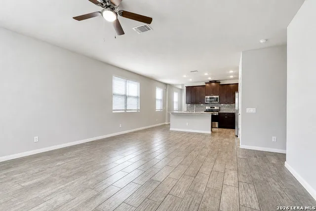 1945 EDELWEISS New Braunfels, TX 78130