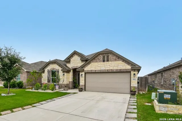 8942 Rancher Pl Seguin, TX 78155