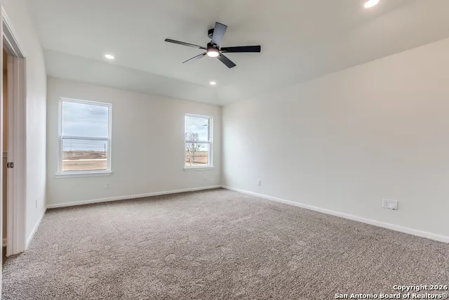 4111 Hidden Hollow Isle Von Ormy, TX 78073