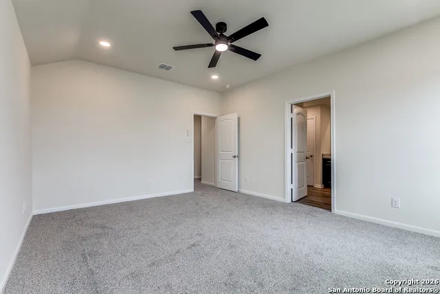 4111 Hidden Hollow Isle Von Ormy, TX 78073