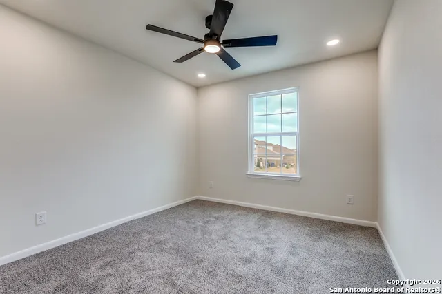 4111 Hidden Hollow Isle Von Ormy, TX 78073
