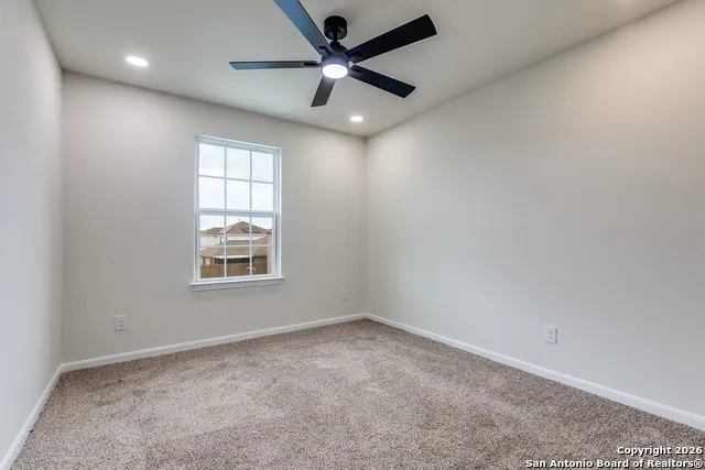 4111 Hidden Hollow Isle Von Ormy, TX 78073
