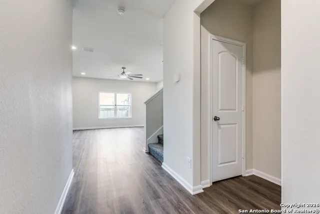 4111 Hidden Hollow Isle Von Ormy, TX 78073
