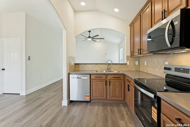 8819 MISSION BRK San Antonio, TX 78223