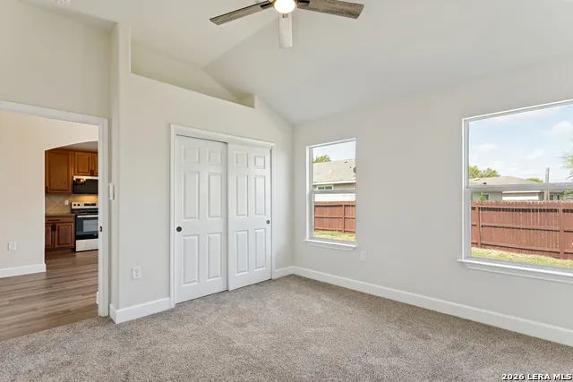 8819 MISSION BRK San Antonio, TX 78223