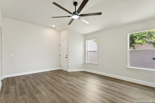 8819 MISSION BRK San Antonio, TX 78223