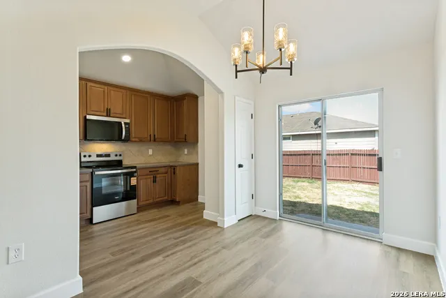 8819 MISSION BRK San Antonio, TX 78223