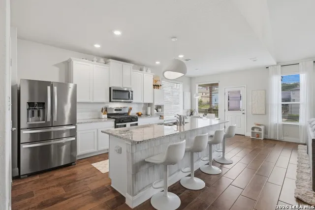 331 RED ROCK CYN San Antonio, TX 78258