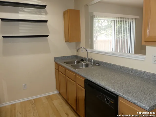 117 LONGHORN WAY Cibolo, TX 78108