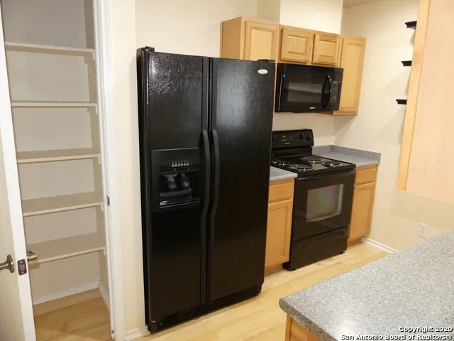 117 LONGHORN WAY Cibolo, TX 78108