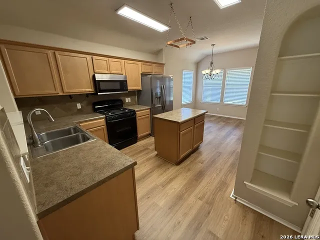 235 Hay Barn San Marcos, TX 78666
