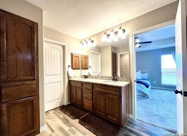 1729 Vista View Dr Pleasanton, TX 78064