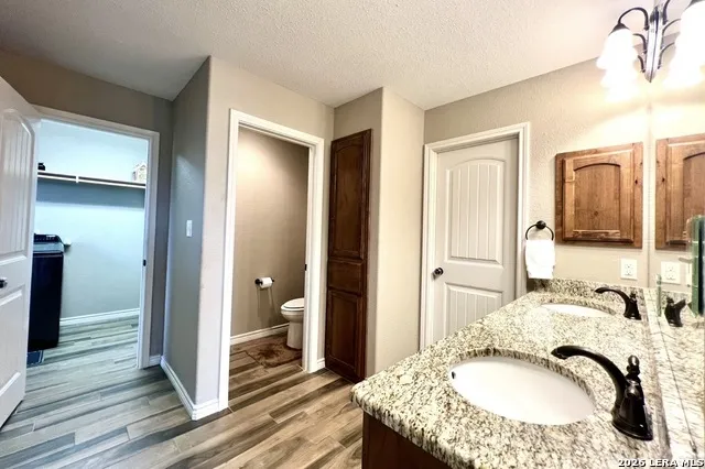 1729 Vista View Dr Pleasanton, TX 78064