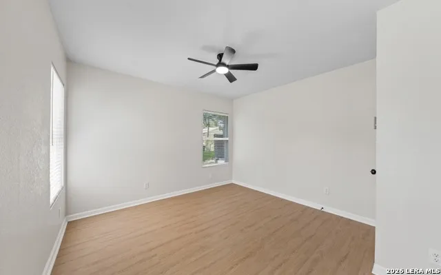 454 STOREYWOOD DR San Antonio, TX 78213