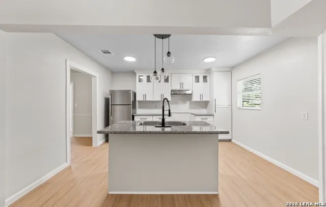 454 STOREYWOOD DR San Antonio, TX 78213