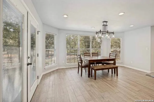 200 Oak Hollow Drive La Vernia, TX 78121