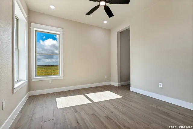 125 Dragonfly Dr La Vernia, TX 78121