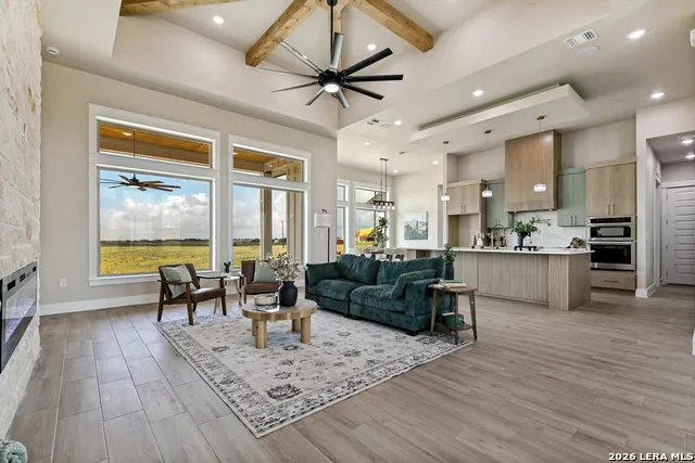 125 Dragonfly Dr La Vernia, TX 78121