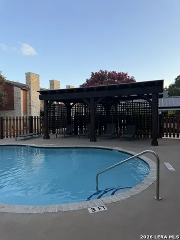 2718 Old Field Dr #302 San Antonio, TX 78247