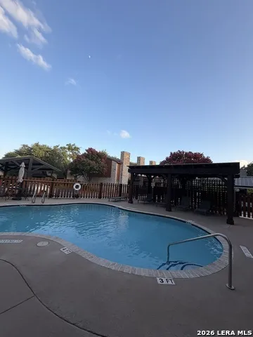 2718 Old Field Dr #302 San Antonio, TX 78247