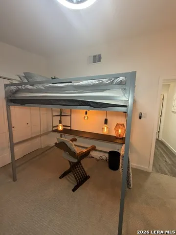 2718 Old Field Dr #302 San Antonio, TX 78247
