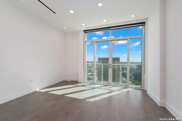 123 Lexington Ave #1303 San Antonio, TX 78205