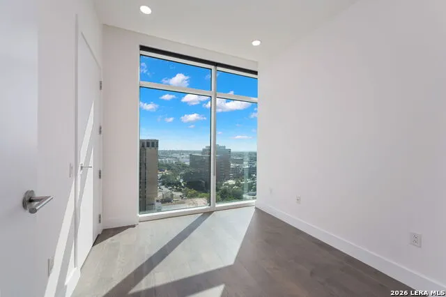 123 Lexington Ave #1303 San Antonio, TX 78205