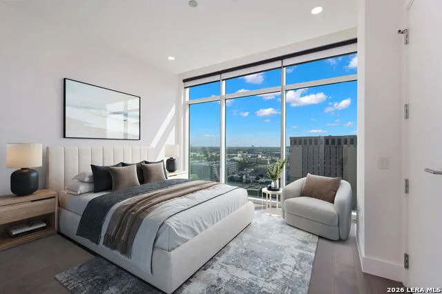 123 Lexington Ave #1303 San Antonio, TX 78205