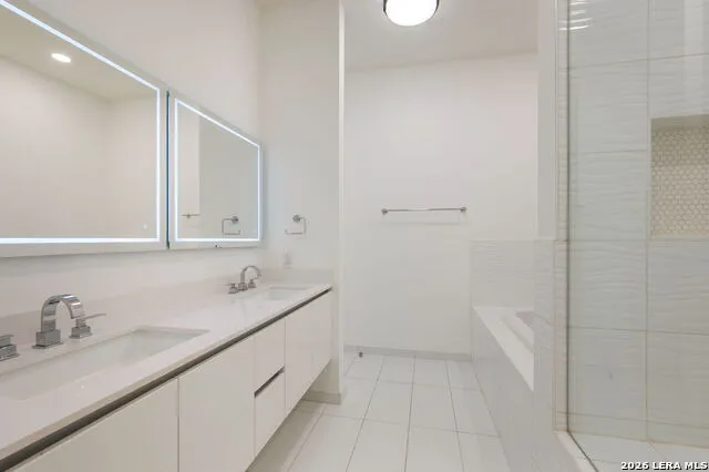 123 Lexington Ave #1303 San Antonio, TX 78205