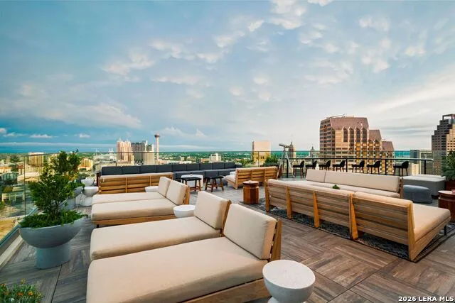 123 Lexington Ave #1303 San Antonio, TX 78205