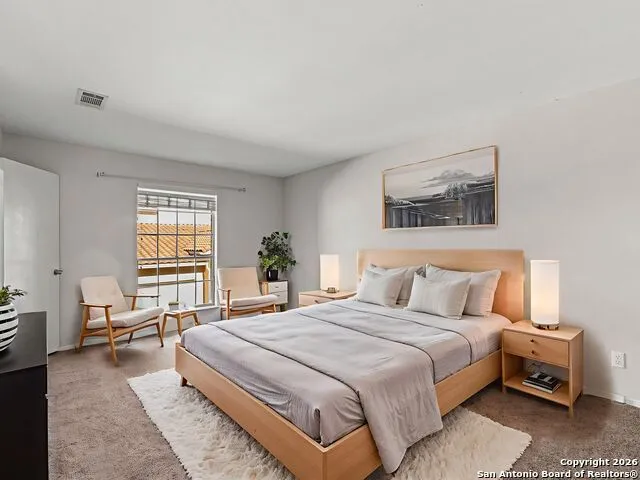 8033 New Braunfels ## 106 San Antonio, TX 78209