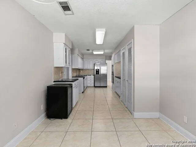 8033 New Braunfels ## 106 San Antonio, TX 78209