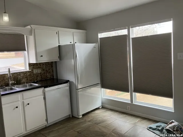 11303 Vance Jackson #A5 San Antonio, TX 78230