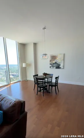 610 E MARKET ST #2803 San Antonio, TX 78205