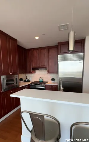 610 E MARKET ST #2803 San Antonio, TX 78205