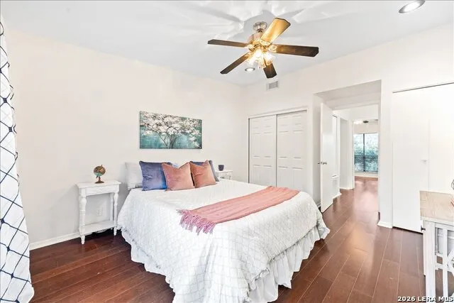 8642 Fredericksburg Rd #704 San Antonio, TX 78240