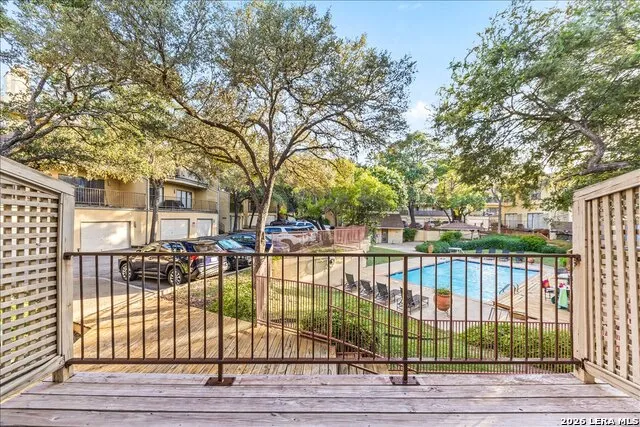 8642 Fredericksburg Rd #704 San Antonio, TX 78240