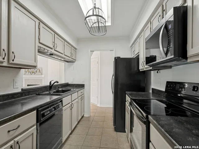 11839 Parliament #2424 San Antonio, TX 78216