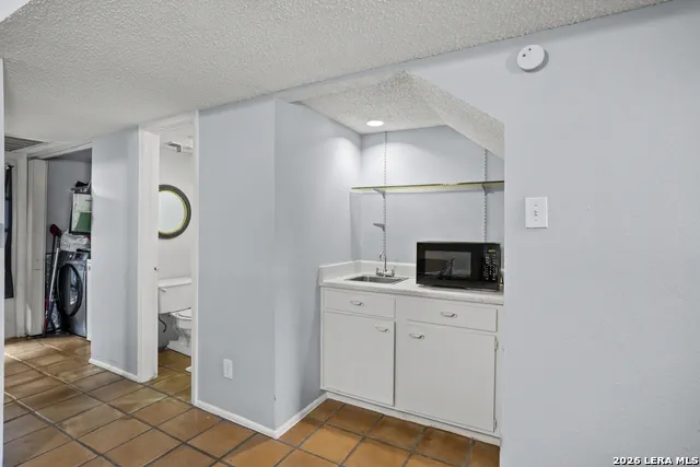 3843 Barrington #131H San Antonio, TX 78217