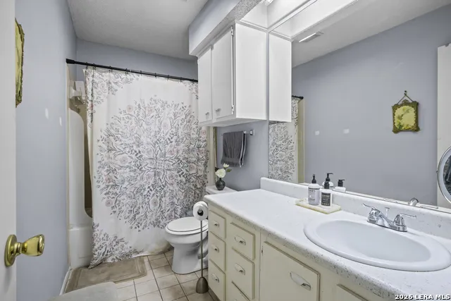 3843 Barrington #131H San Antonio, TX 78217