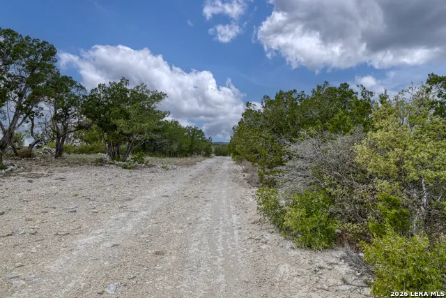 9600 Ranch Road 336 Leakey, TX 78873