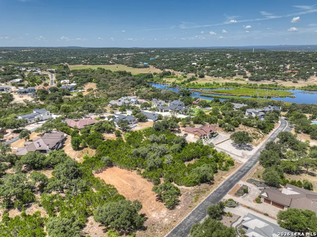 1867 Bella Vista Canyon Lake, TX 78133