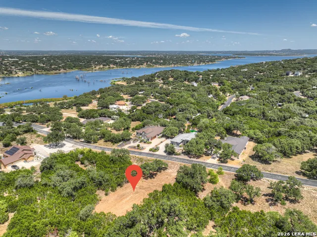 1867 Bella Vista Canyon Lake, TX 78133