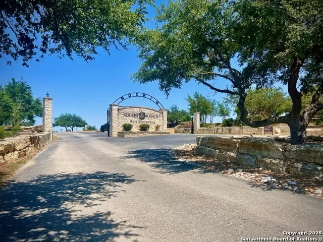 118 S Calvin Barrett Blanco, TX 78606