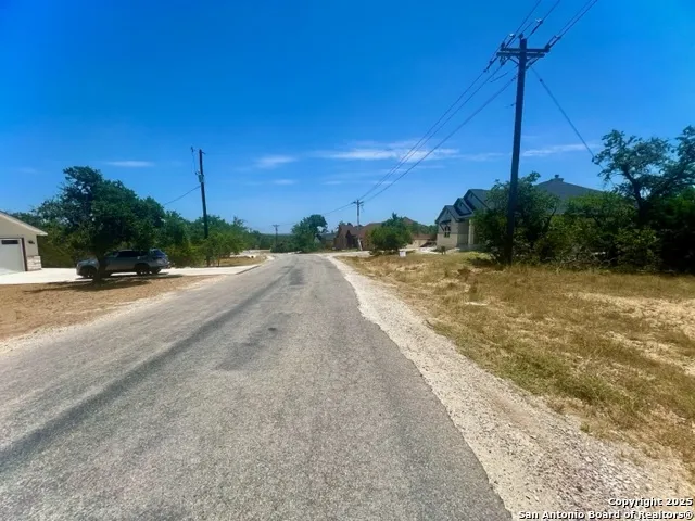 118 S Calvin Barrett Blanco, TX 78606