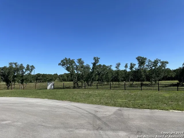LOT 40 STARFALL DR Lampasas, TX 76550