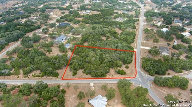 1055 Cielo Springs Dr. Blanco, TX 78606